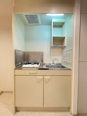 【キッチン】 | 新品家具付きマンション永代4(KaGood東京)
