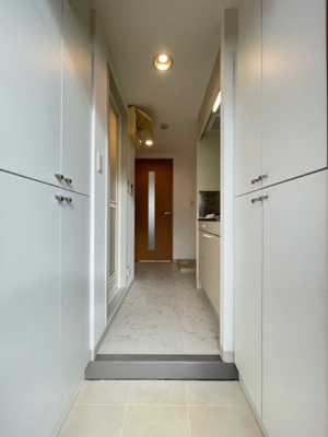 【玄関】 | 新品家具付きマンション永代4(KaGood東京)