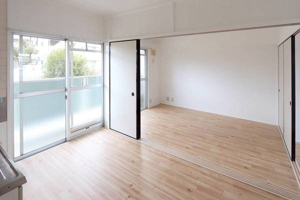 ビレッジハウス七城1号棟の居間・リビング|ビレッジハウスの同一物件・同一タイプの間取りの写真です