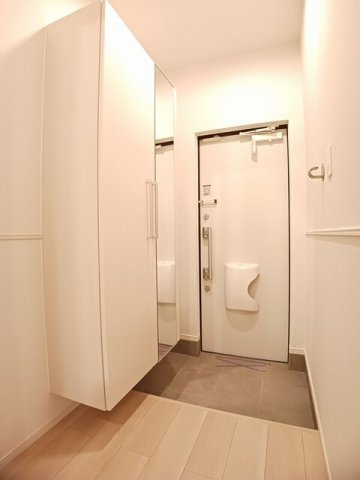 エスペランサⅡ（和歌山市木ノ本の玄関