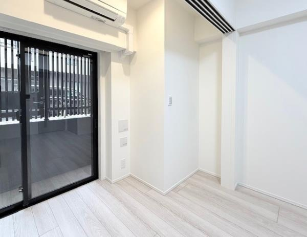 エレミ本蓮沼の居間・リビング