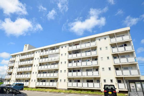 ビレッジハウス二口1号棟の外観