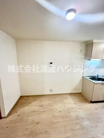 大阪市淀川区木川西３丁目のテラスの内装