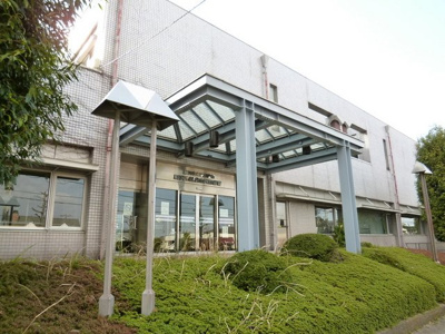 藤沢市総合市民図書館まで450ｍ