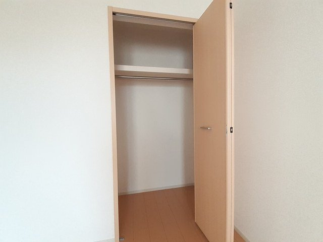 アッシュ８　Ｂの収納|こまごまとしたものを収納できそうですね