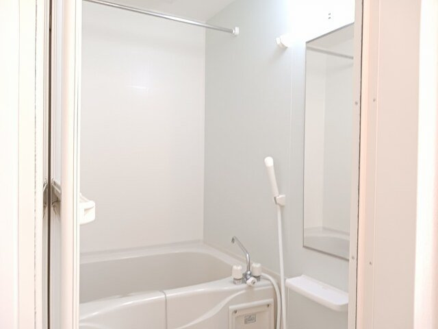 タフトの浴室|ゆったり過ごせるお風呂です