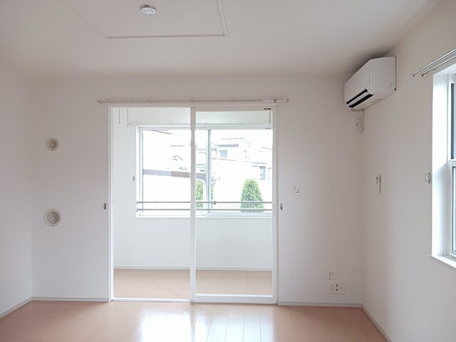 Ｃｏｌｏｒｅｒ　城川原の居間・リビング|おしゃれな居間です