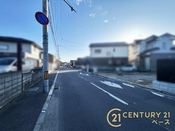 大和郡山市箕山町の売地の前面道路含む現地写真|■現地撮影写真■落ち着いた雰囲気の住宅地内です！