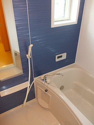 メゾン　セレーノの浴室