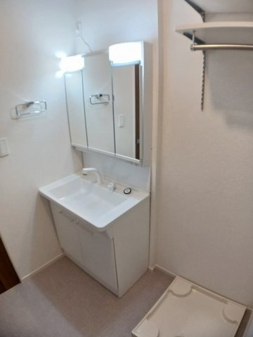 シャルム６番館　Ａの洗面所