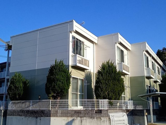 レオパレス大野芝Ⅰの外観