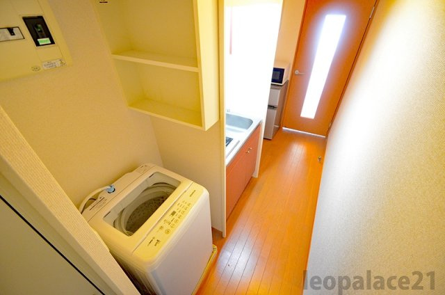 レオパレスｃｒｏｓｓ　ｗｉｎｇのその他|便利な室内洗濯機置き場♪