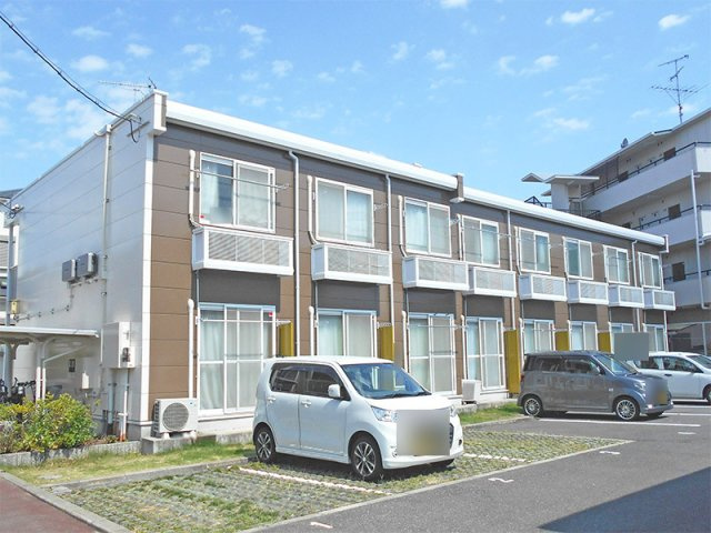 レオパレスｃｒｏｓｓ　ｗｉｎｇの外観