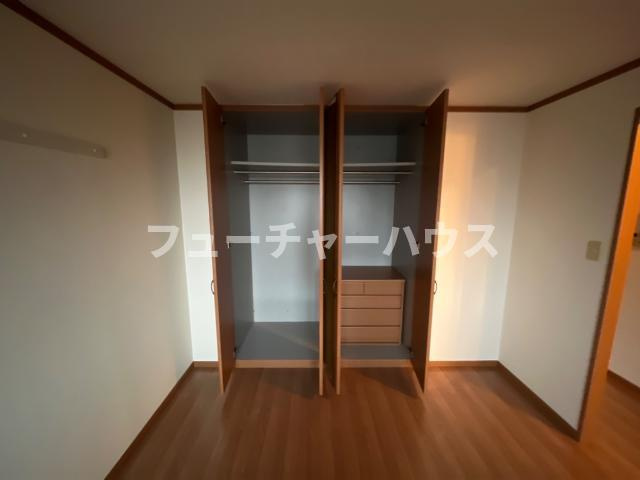 カームプレイス(ＣＡＬＭ　ＰＬＡＣＥ）のその他|クローゼット（イメージ）