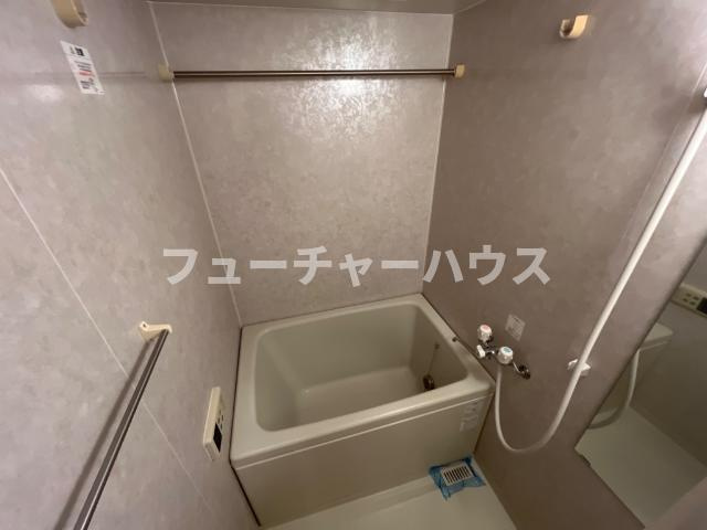 カームプレイス(ＣＡＬＭ　ＰＬＡＣＥ）の浴室|バス（イメージ）