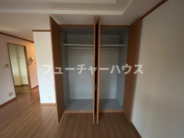 カームプレイス(ＣＡＬＭ　ＰＬＡＣＥ）の収納|クローゼット（イメージ）