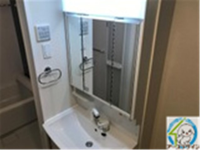 カルチェの洗面所|パース写真