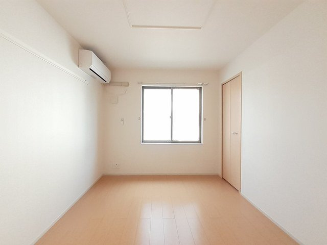 アッシュ８　Ｂの内装