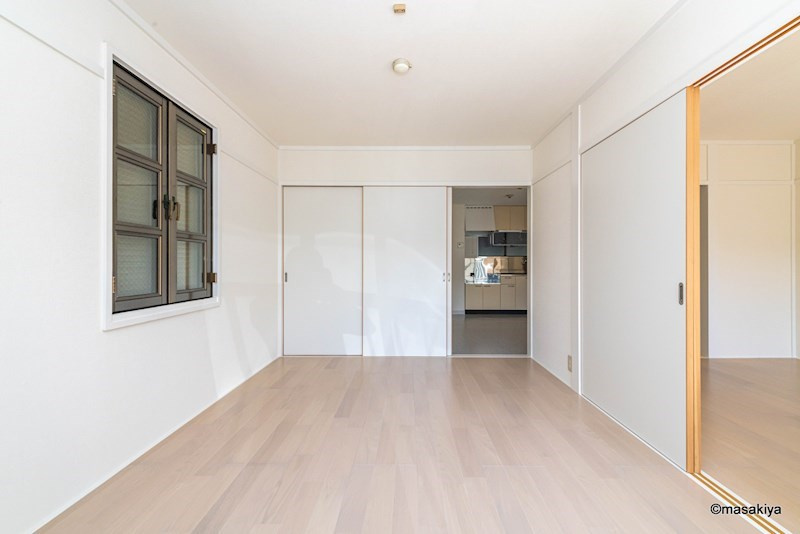 サンシティハイツの居間・リビング|写真は同じ建物内の別のお部屋のものです。参考にご覧下さい。