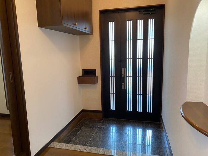 アルカディアの玄関