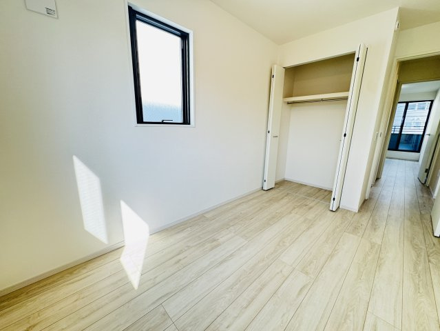 『八王子市新築戸建て』八王子市追分町18-10【仲介手数料無料】　１期の洋室|～仲介手数料無料☆八王子ひなた不動産～八王子市追分町　新築戸建て