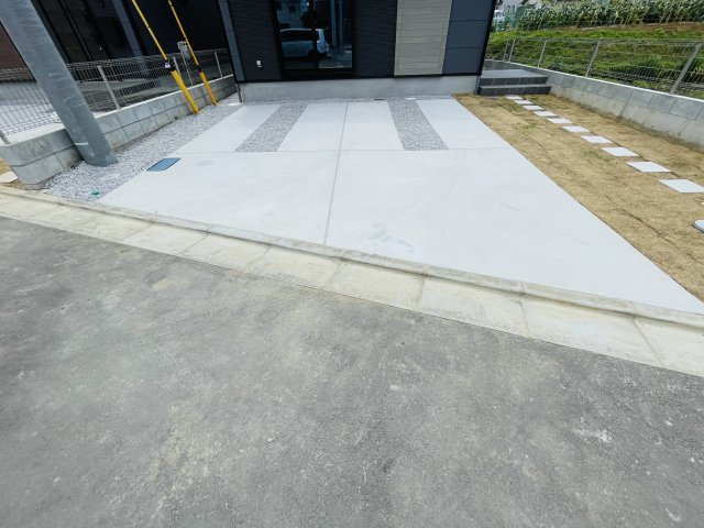 『八王子市新築戸建て』八王子市小比企町1429-2【仲介手数料無料】　１期の駐車場|～仲介手数料無料☆八王子ひなた不動産～八王子市小比企町　新築戸建て