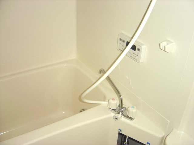 ファミリーコンフォートの浴室|バス