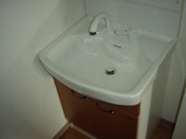 ファミリーコンフォートの洗面所|洗髪洗面化粧台