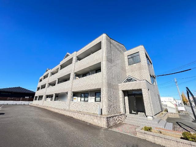 ファミリーコンフォートのその他共用部分|外観写真（昼）