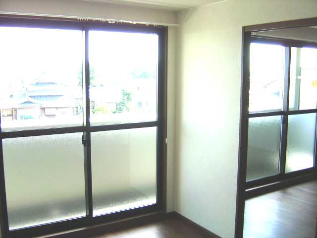 ファミリーコンフォートの居間・リビング|リビング