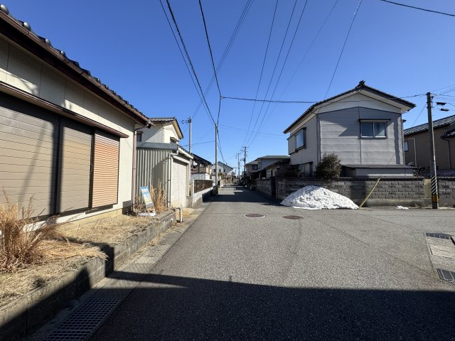 東区東中島1丁目　土地の前面道路含む現地写真