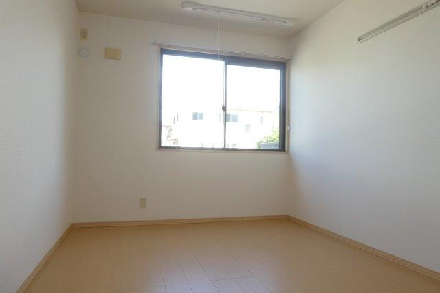 マイルド・フナコシの洋室