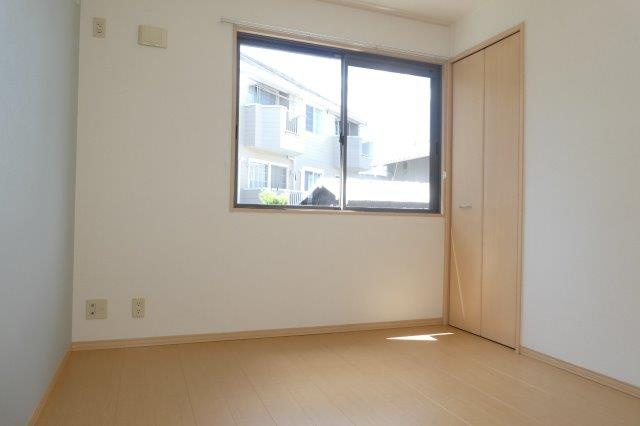 マイルド・フナコシの寝室|洋室