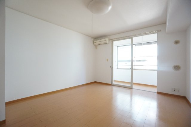 アルモニーテの居間・リビング