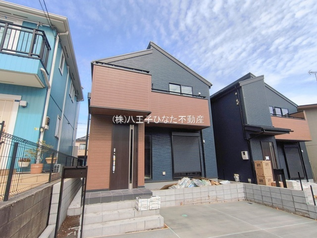 祝　成約済み　八王子市　散田町　新築戸建ての外観|～仲介手数料無料☆八王子ひなた不動産～八王子市散田町　新築戸建て
