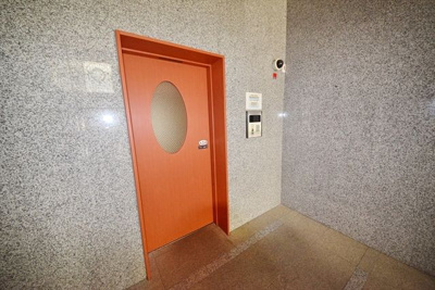 【玄関】 | ソレイユ鶴瀬 | 落ち着いた玄関です