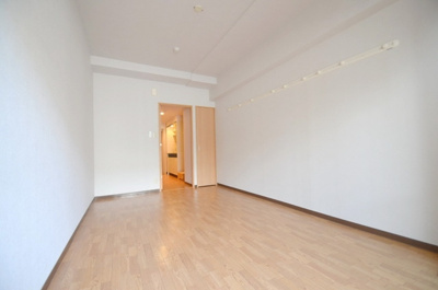 【居間・リビング】 | ソレイユ鶴瀬 | 使いやすい居間です