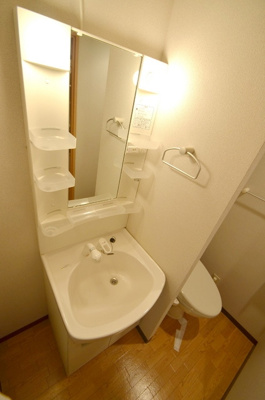【洗面所】 | ソレイユ鶴瀬 | 使いやすい洗面所です