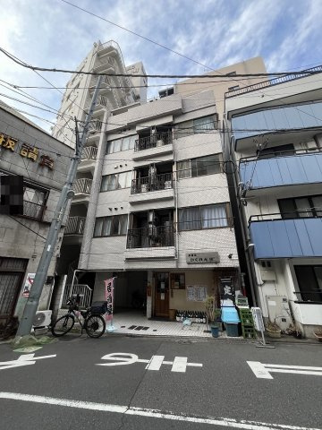 MAC小網町コートの外観