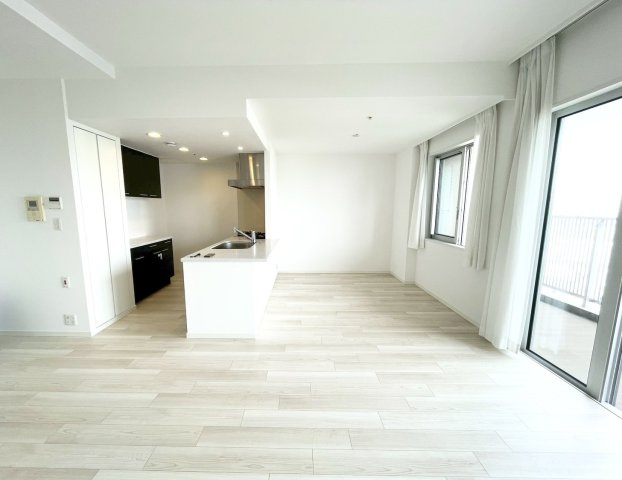 アーバンドックパークシティ豊洲タワーA棟の居間・リビング