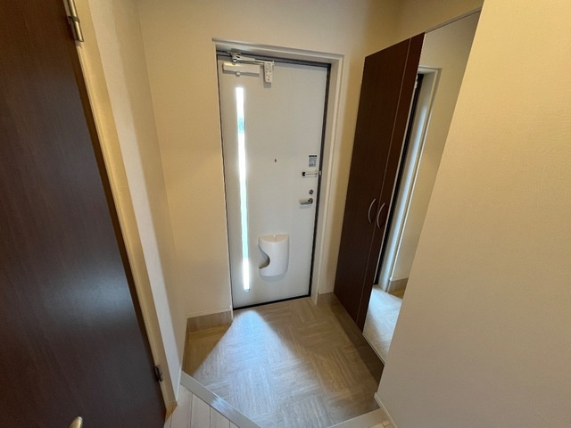 ＩＳＯＬＡの玄関
