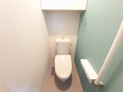 【トイレ】 | ルミエール興浜 | コンパクトで使いやすいトイレです
