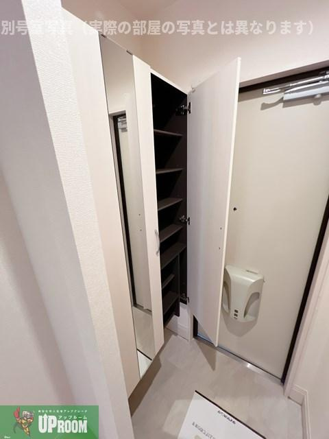 D-room本庄の玄関