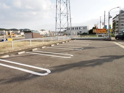 【駐車場】 | ライラック　グレース | 駐車場があります