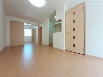 【居間・リビング】 | スマイル　タウンＡ | 使いやすいリビングです