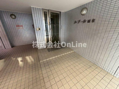 【エントランス】 | ル・ブール城東