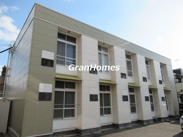 明石市二見町福里のアパート