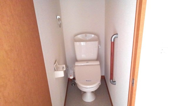 加古郡播磨町南大中２丁目のアパートのその他|温水洗浄便座付きトイレ♪