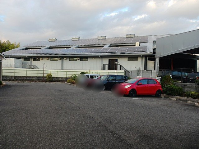 ジュビリー　ハウスの駐車場