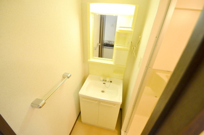 【洗面所】 | グランドゥールふじみ野 | コンパクトで使いやすい洗面所